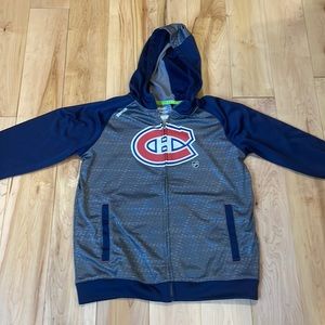 Reebok centre ice Mtl Habs hoodie. Youth Large.